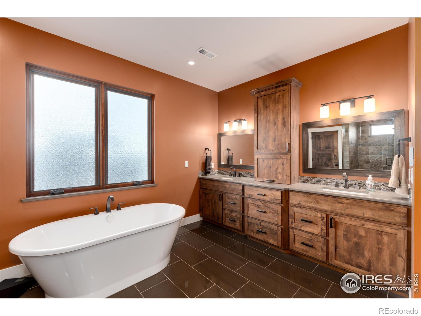 MLS Image #8 for 12616  waterside lane,longmont, Colorado