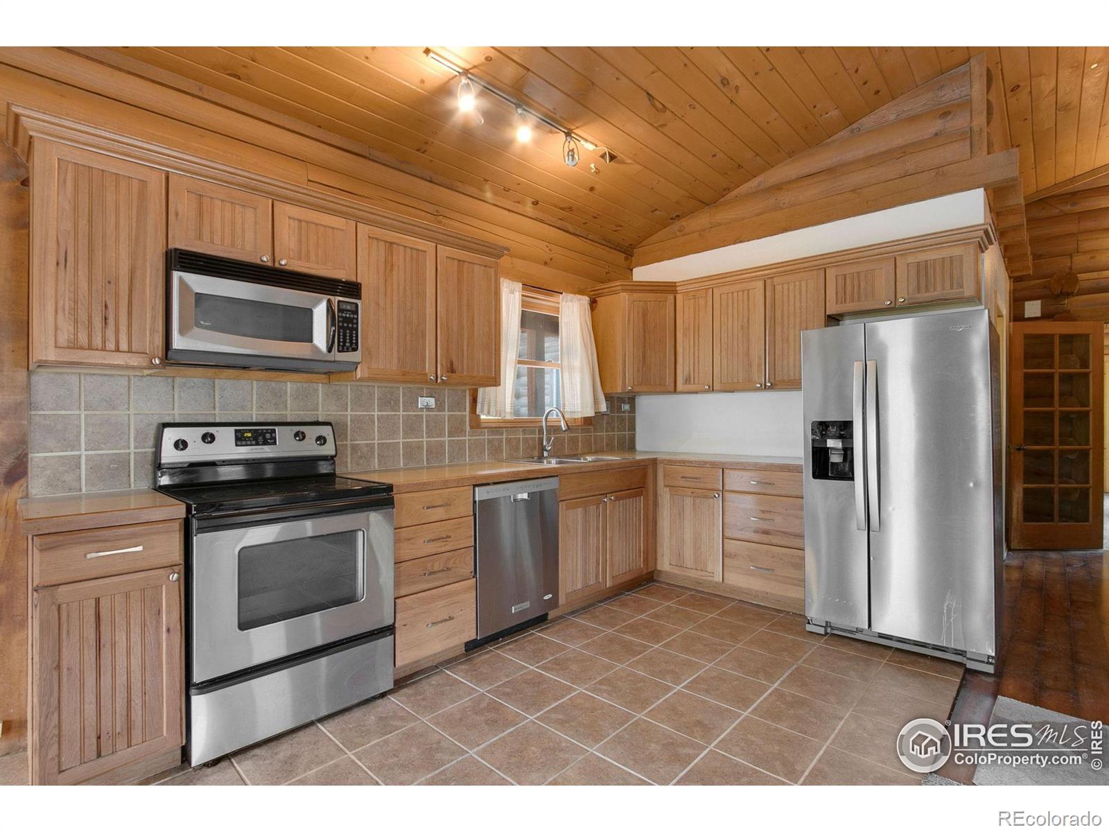 MLS Image #17 for 4820  foothills drive,fort collins, Colorado