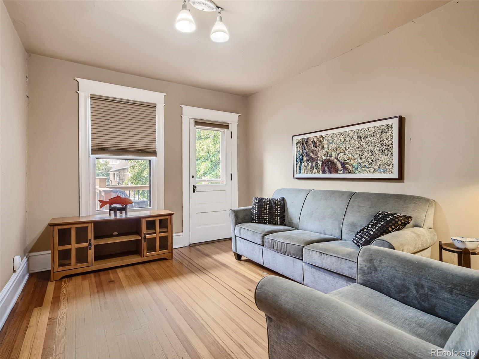 MLS Image #22 for 1577  steele street,denver, Colorado