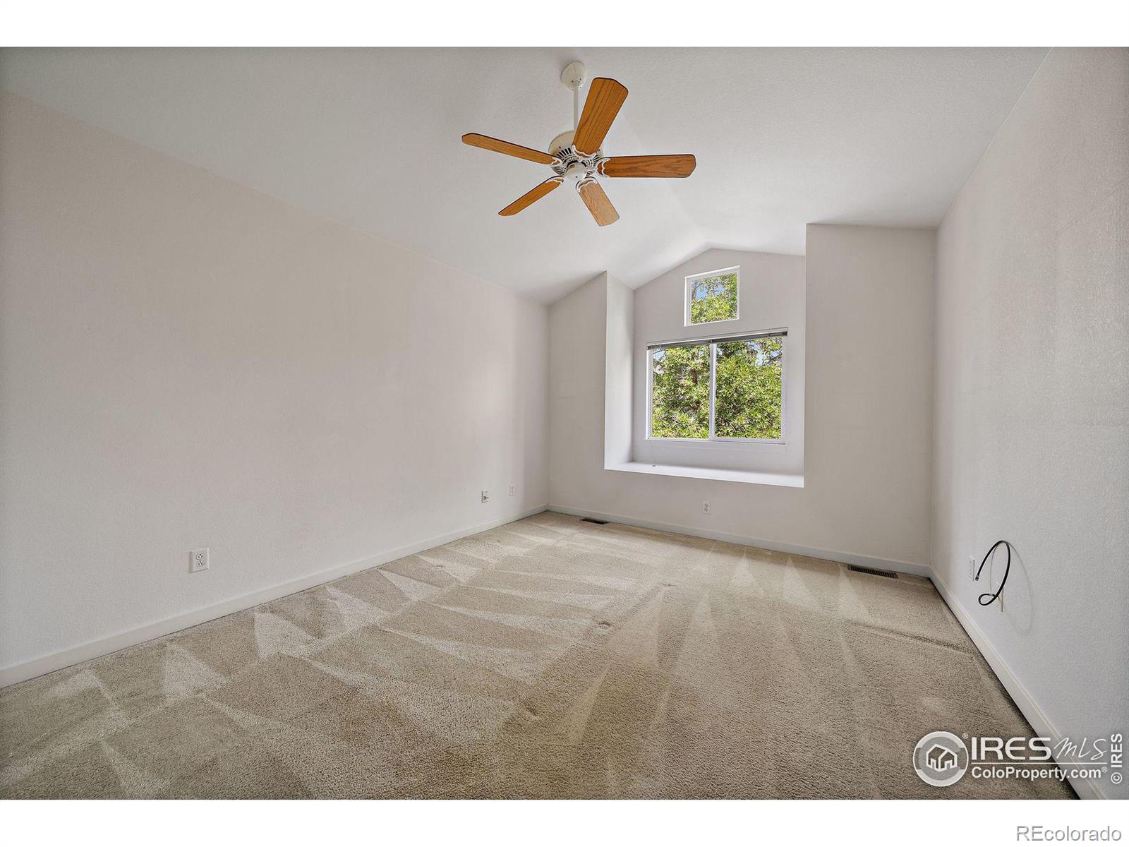 MLS Image #13 for 3626  oakwood drive,longmont, Colorado