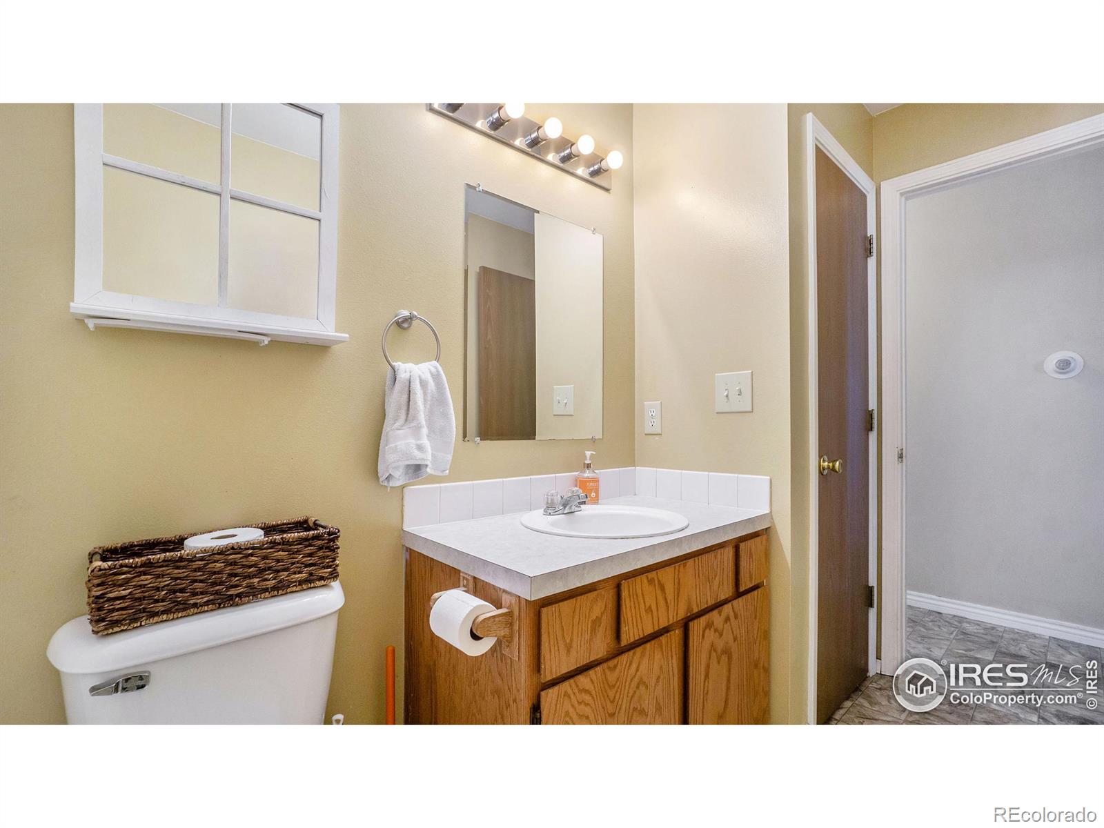 MLS Image #14 for 2511  balsam avenue,greeley, Colorado