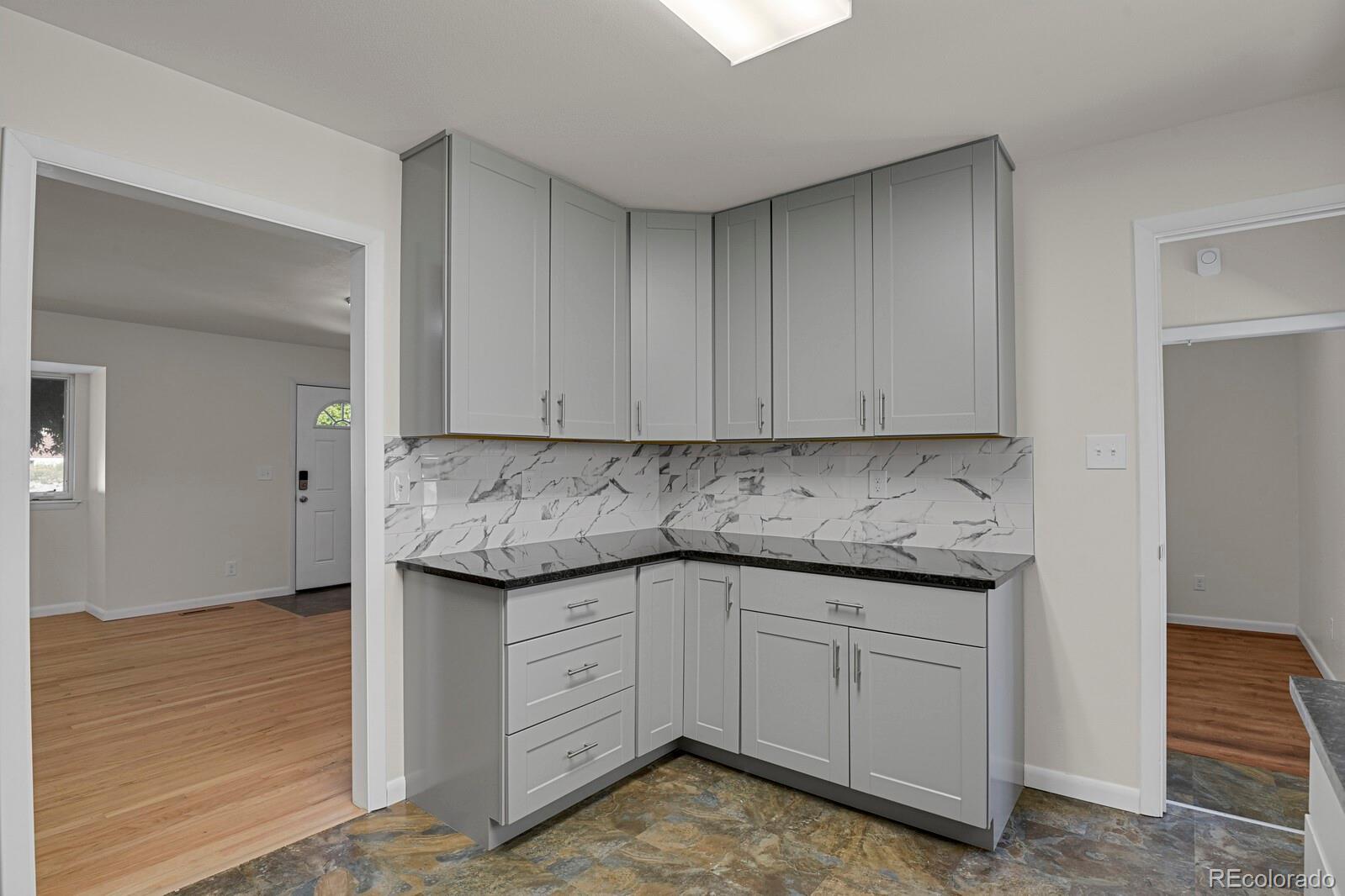 MLS Image #9 for 1921  carlton avenue,colorado springs, Colorado