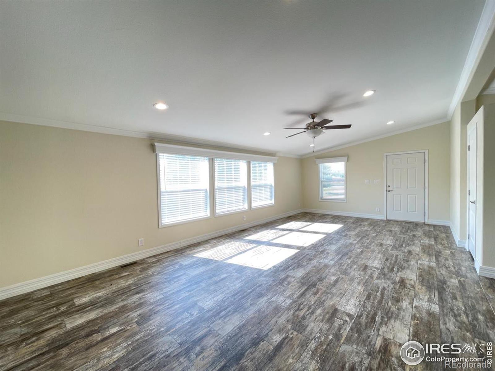 MLS Image #5 for 121  juniper circle,log lane village, Colorado