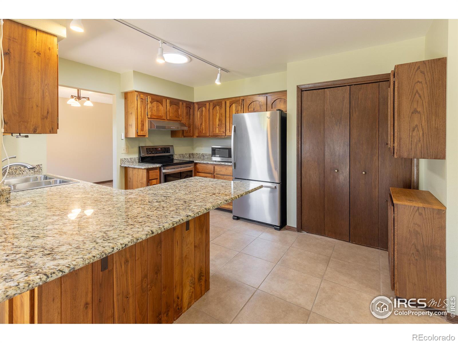 MLS Image #12 for 2629 w 28th street,loveland, Colorado