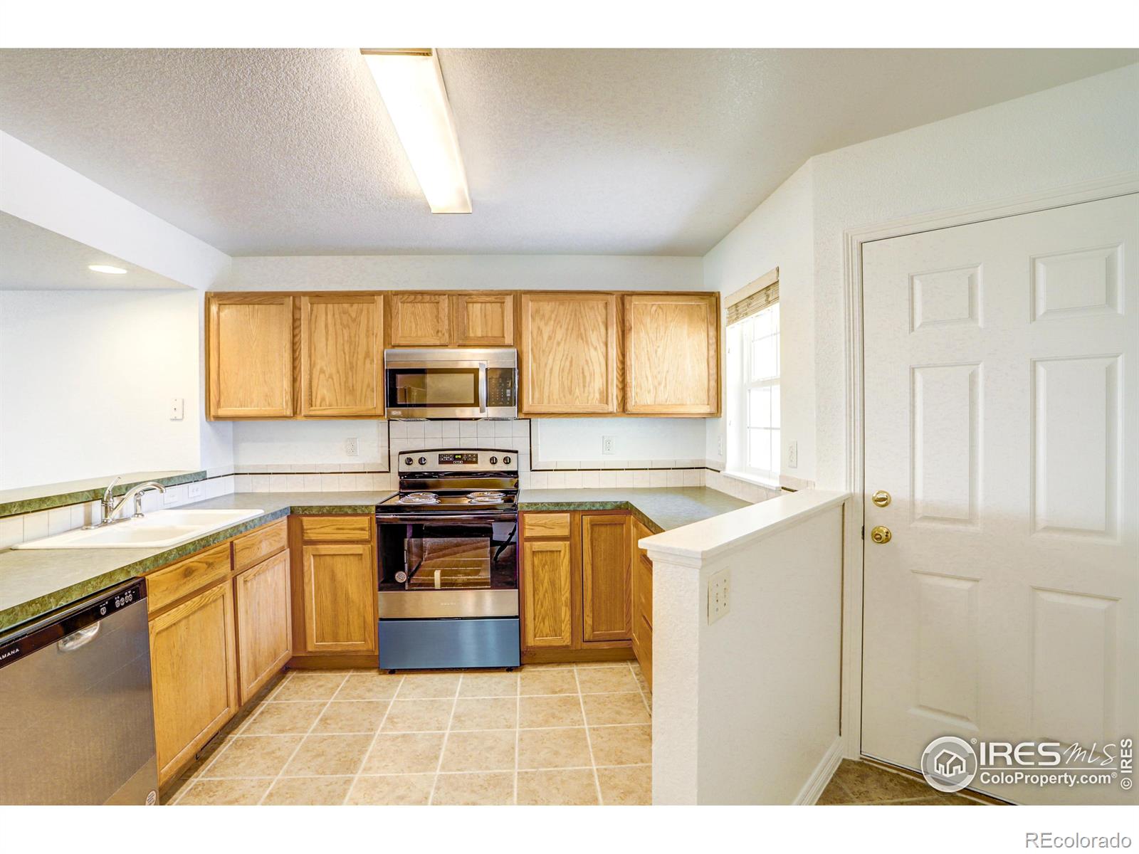 MLS Image #2 for 1020  andrews peak drive,fort collins, Colorado