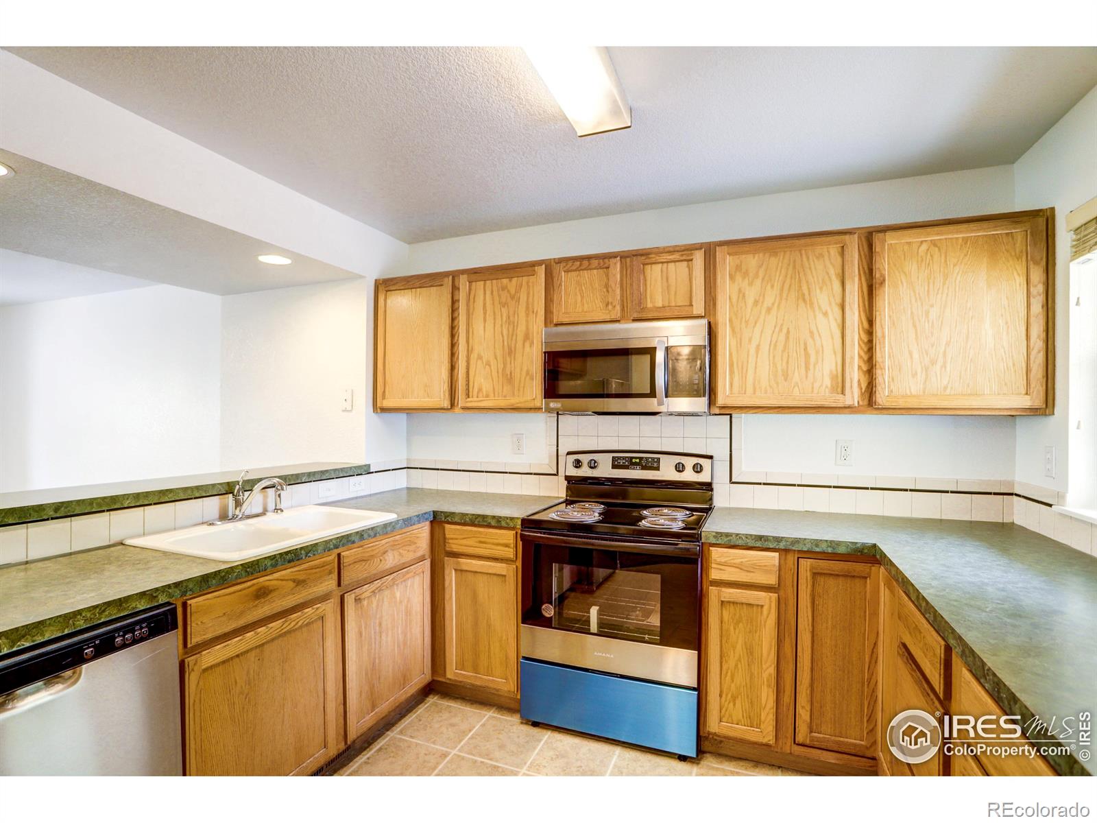 MLS Image #3 for 1020  andrews peak drive,fort collins, Colorado