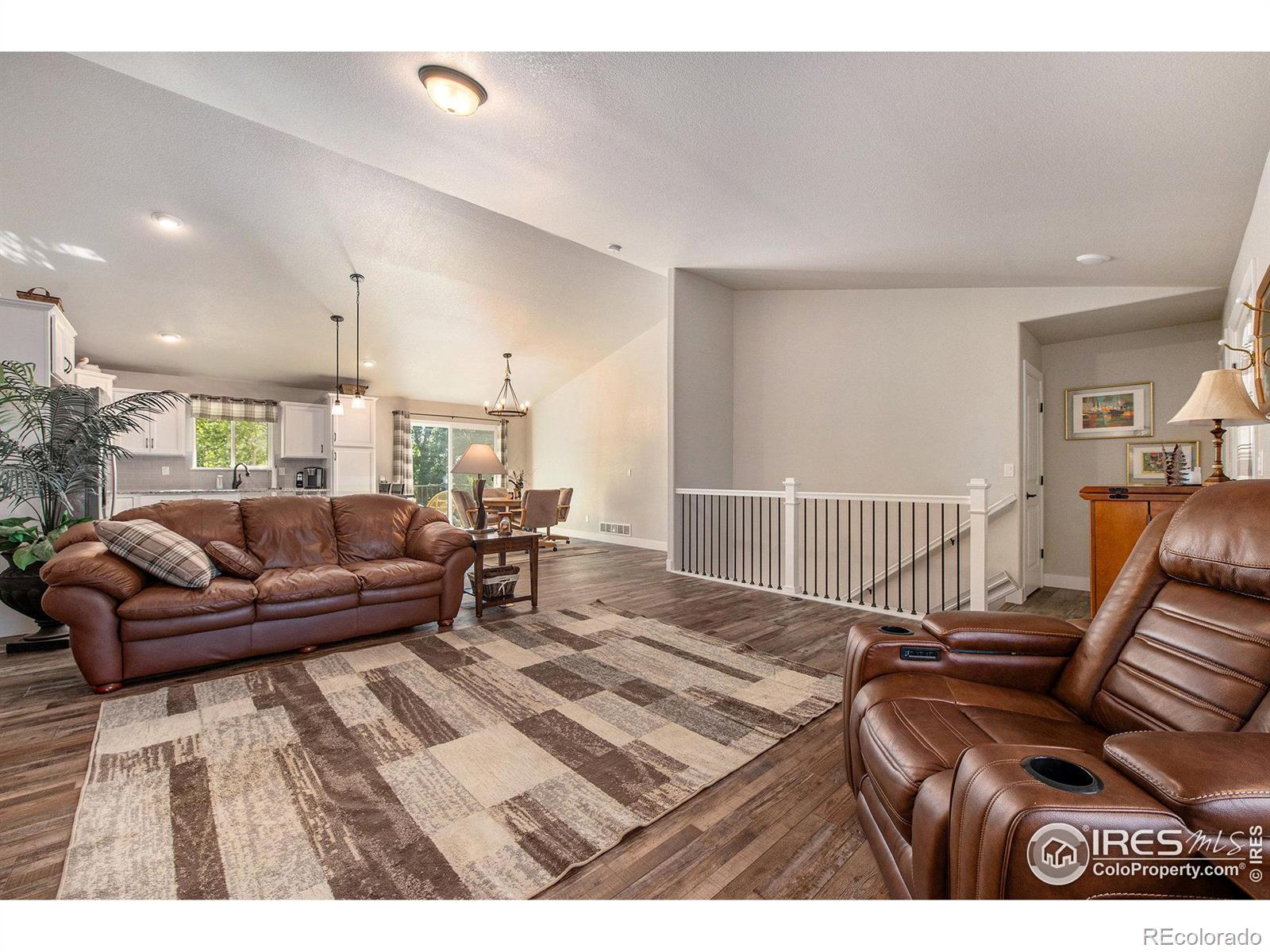 MLS Image #8 for 407  windgate court,johnstown, Colorado