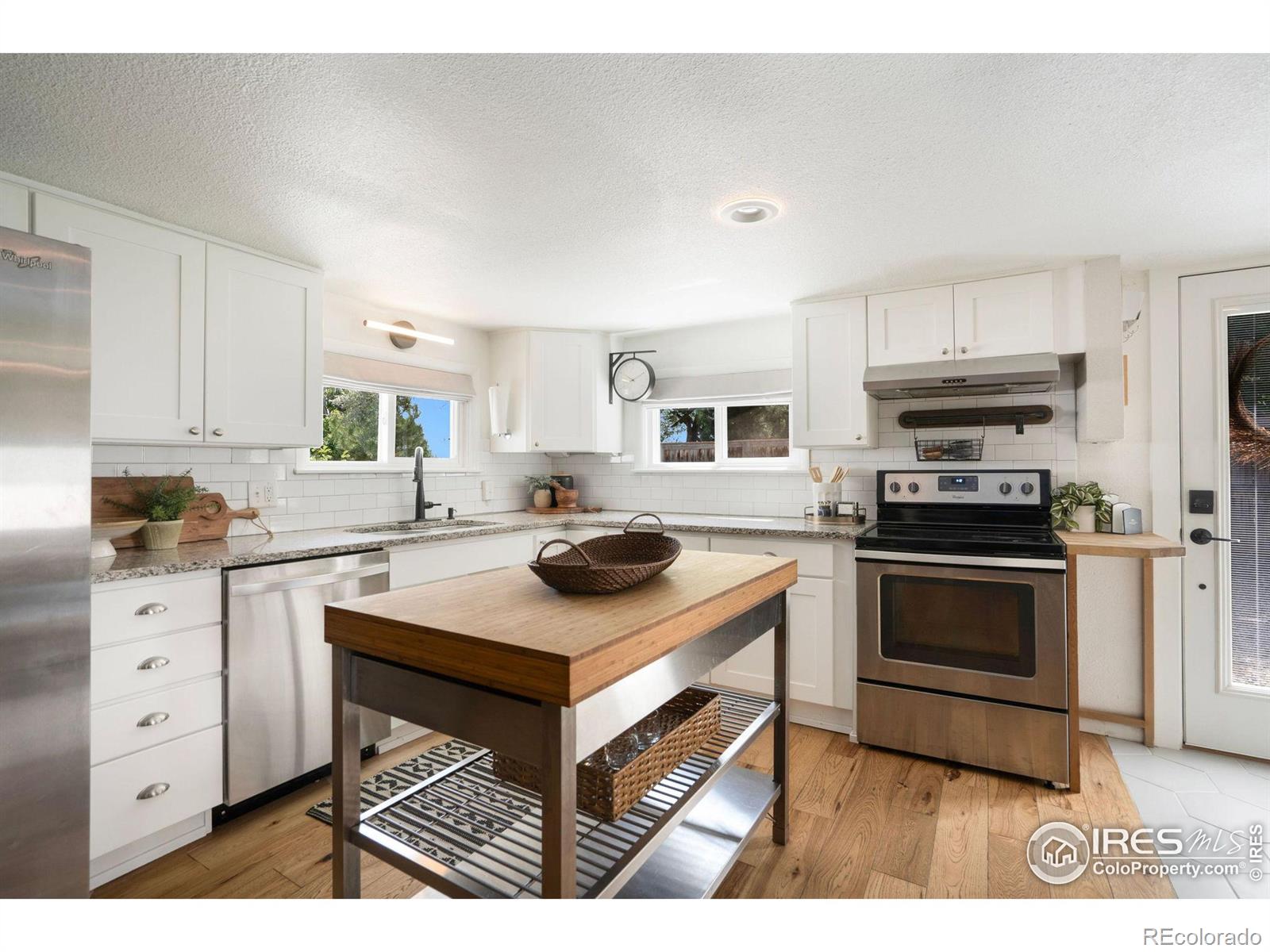 MLS Image #5 for 507 n overland trail,fort collins, Colorado