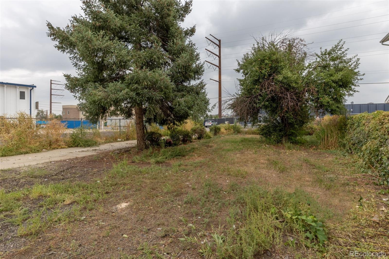 MLS Image #25 for 1263 s lipan street,denver, Colorado