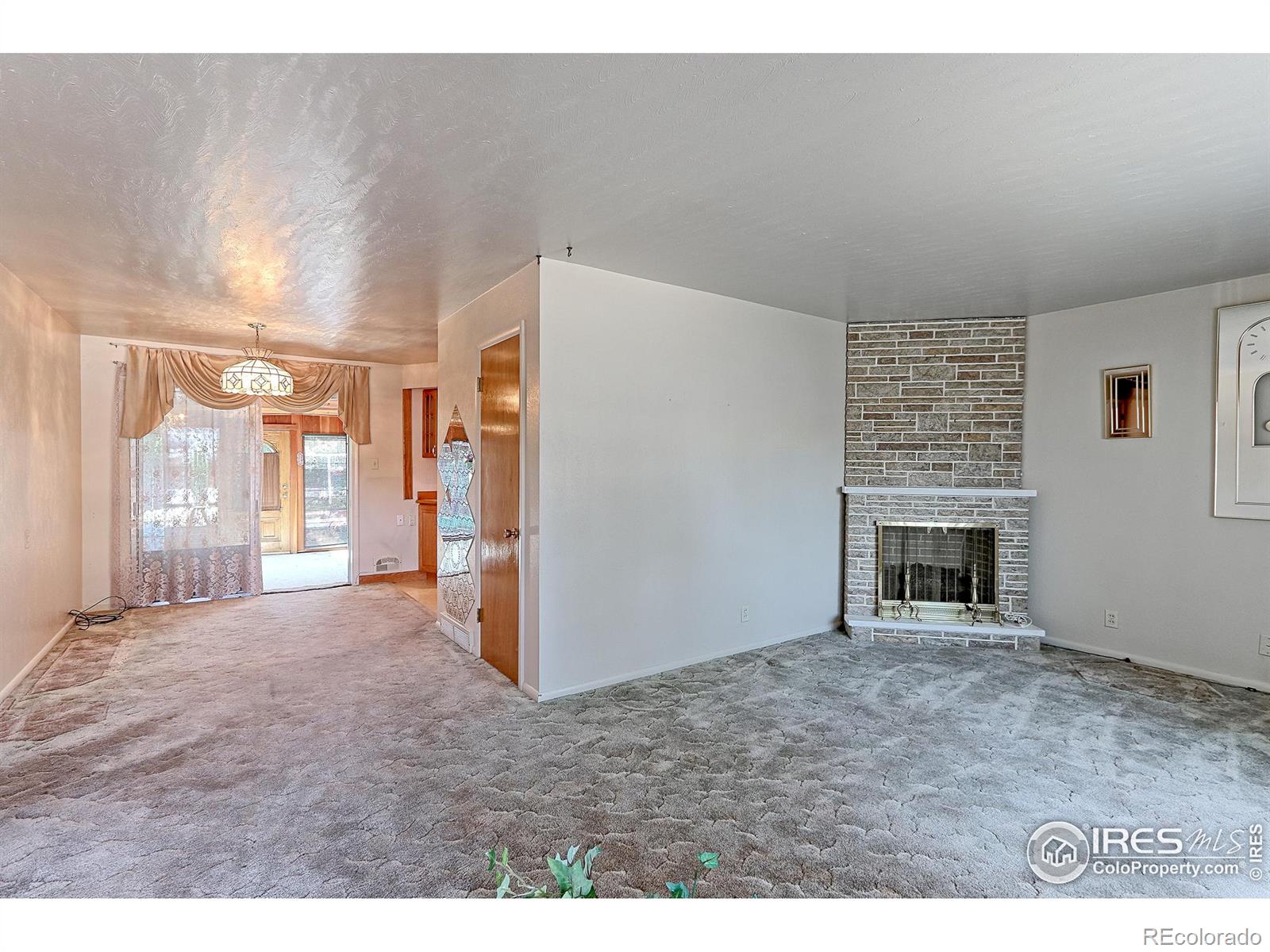 MLS Image #3 for 1611  circle drive,louisville, Colorado