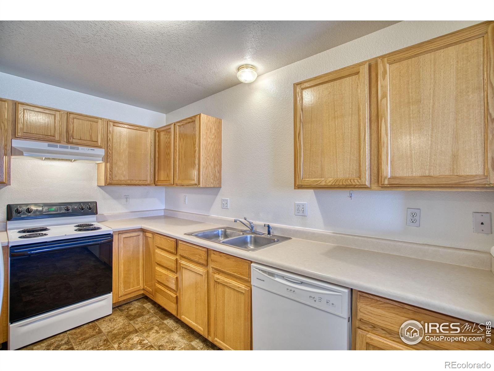 MLS Image #9 for 1601  great western drive,longmont, Colorado