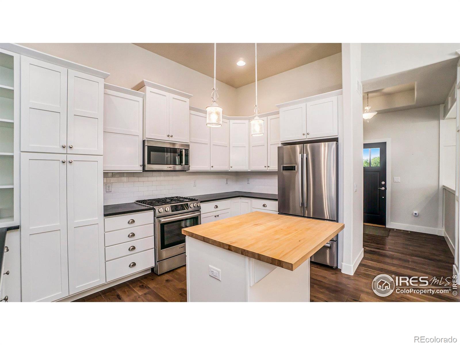 MLS Image #8 for 612  riverside court,greeley, Colorado