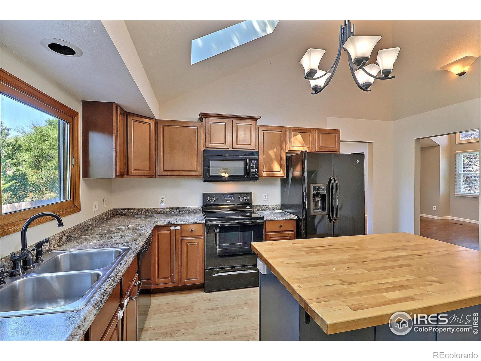 MLS Image #14 for 4936 w 8th street,greeley, Colorado