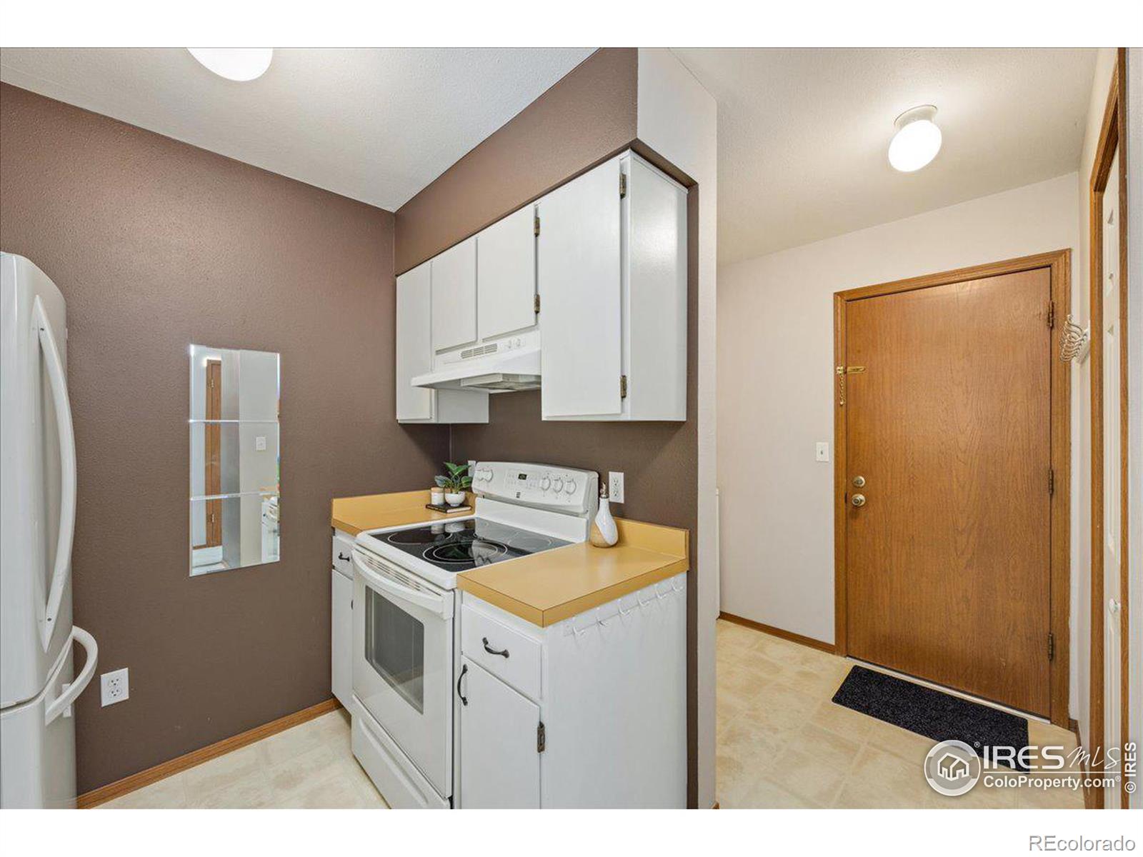 MLS Image #10 for 310  wadsworth court,longmont, Colorado