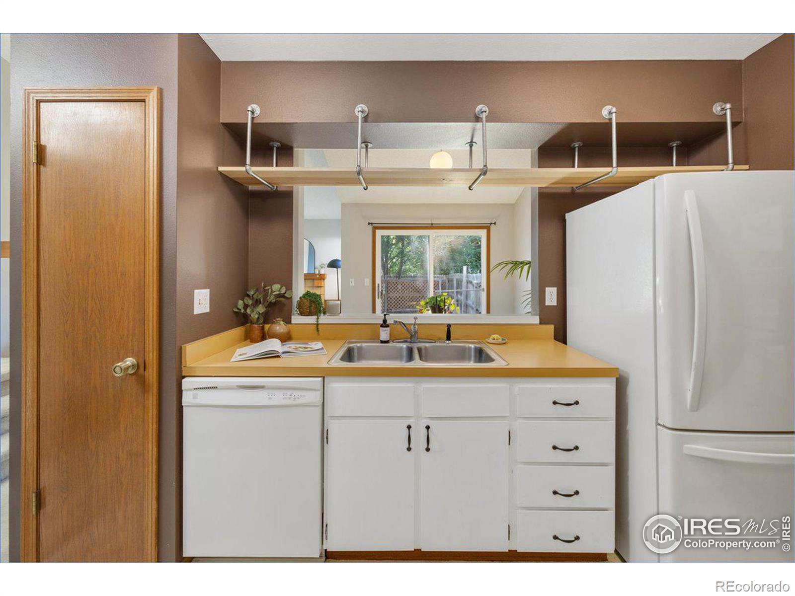 MLS Image #8 for 310  wadsworth court,longmont, Colorado