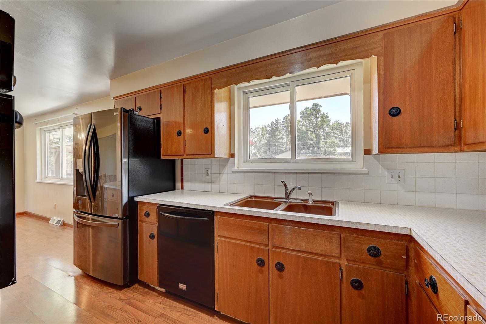MLS Image #7 for 11038 w 82nd place,arvada, Colorado