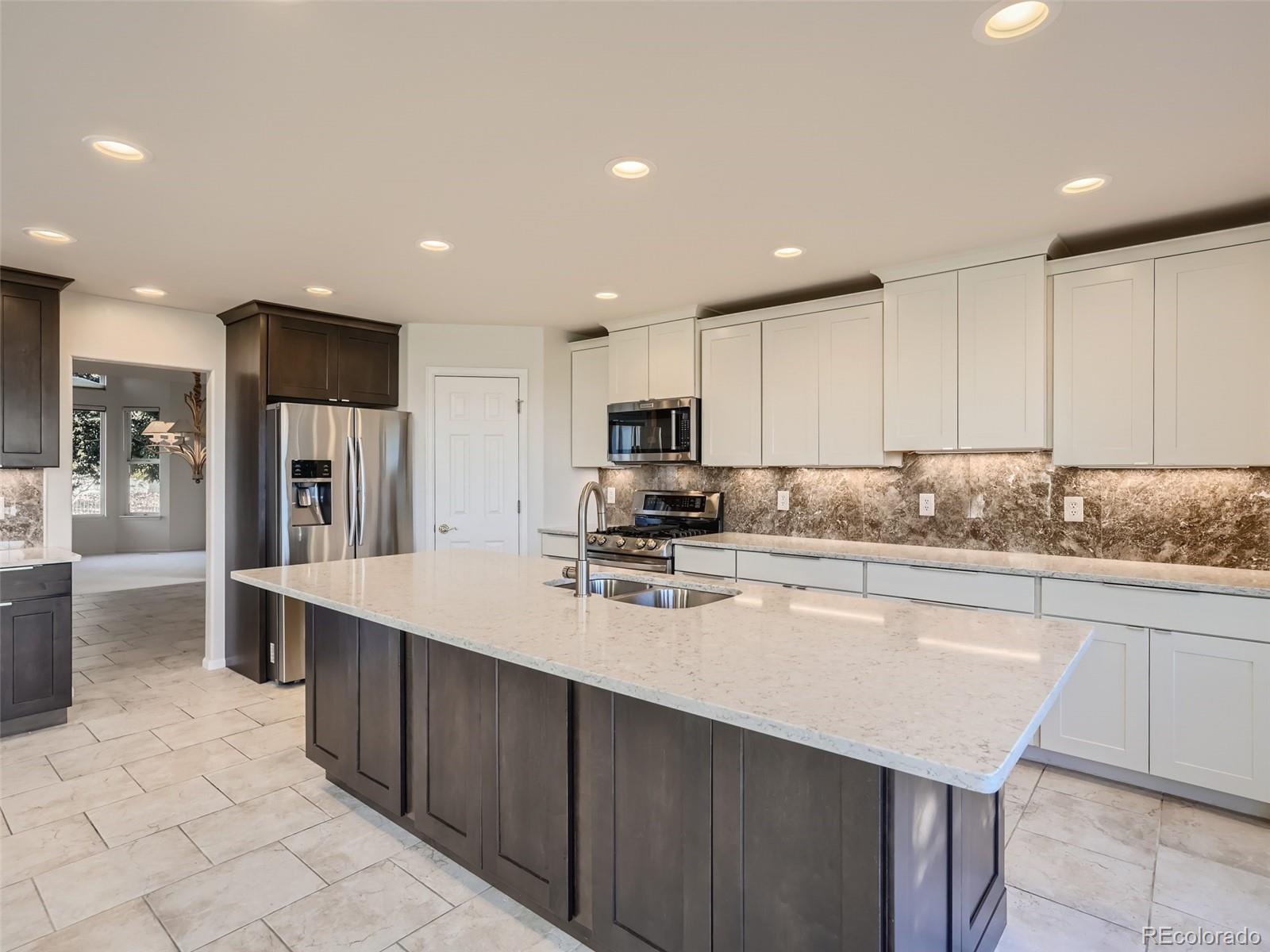 MLS Image #5 for 17056 w 71st place,arvada, Colorado