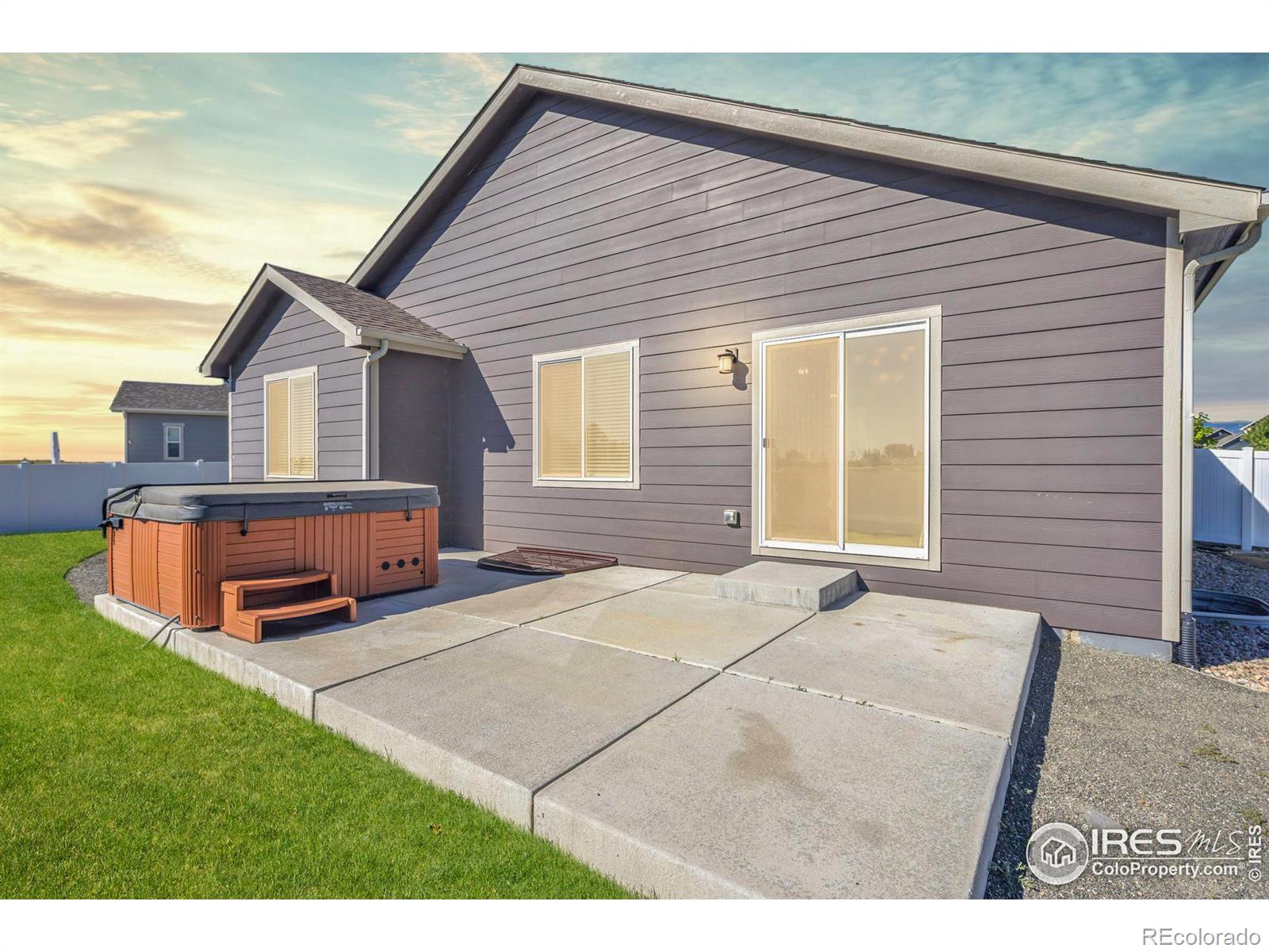 MLS Image #23 for 2042  tabor street,berthoud, Colorado