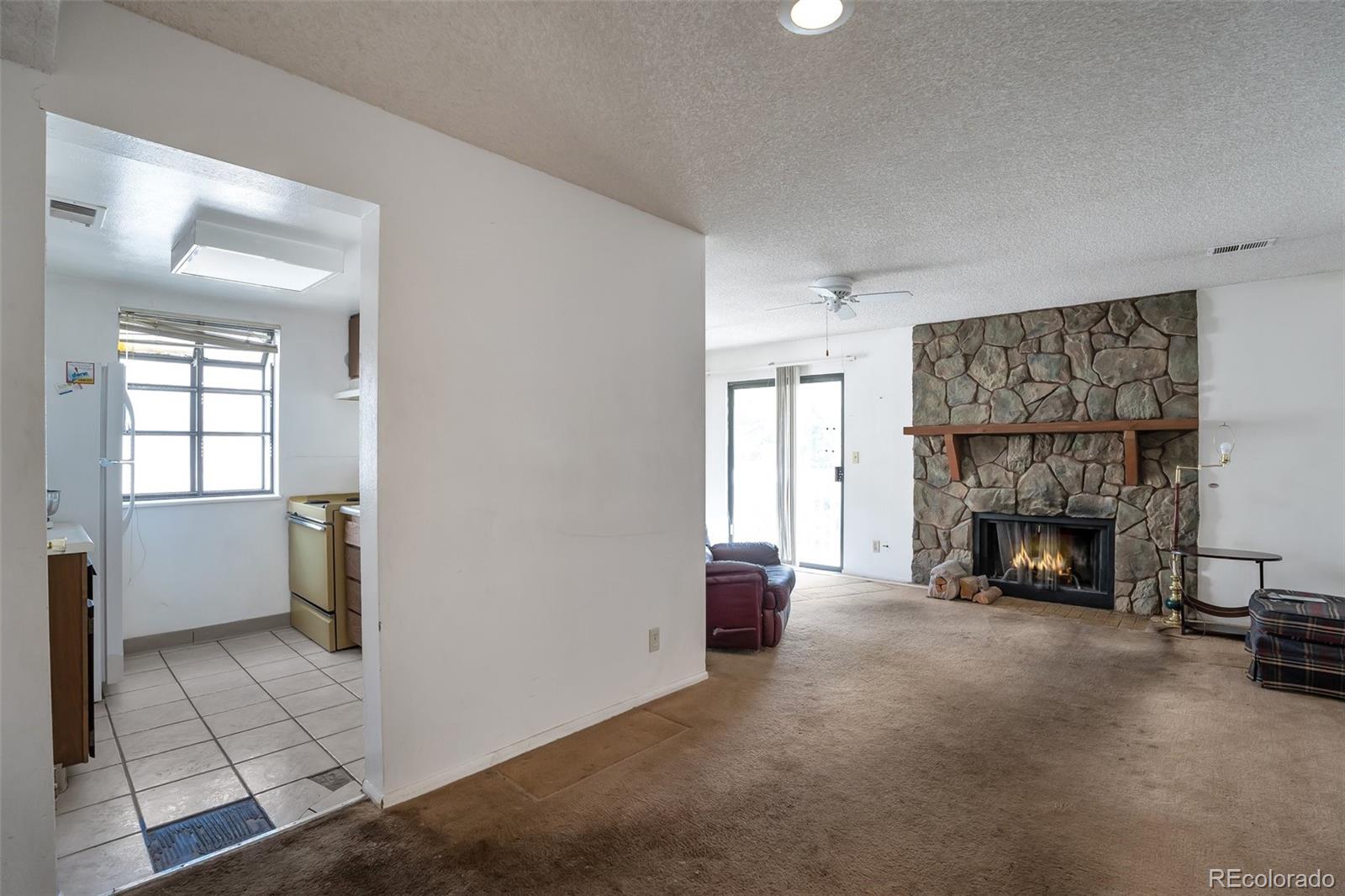 MLS Image #2 for 12524 e cornell avenue 301,aurora, Colorado