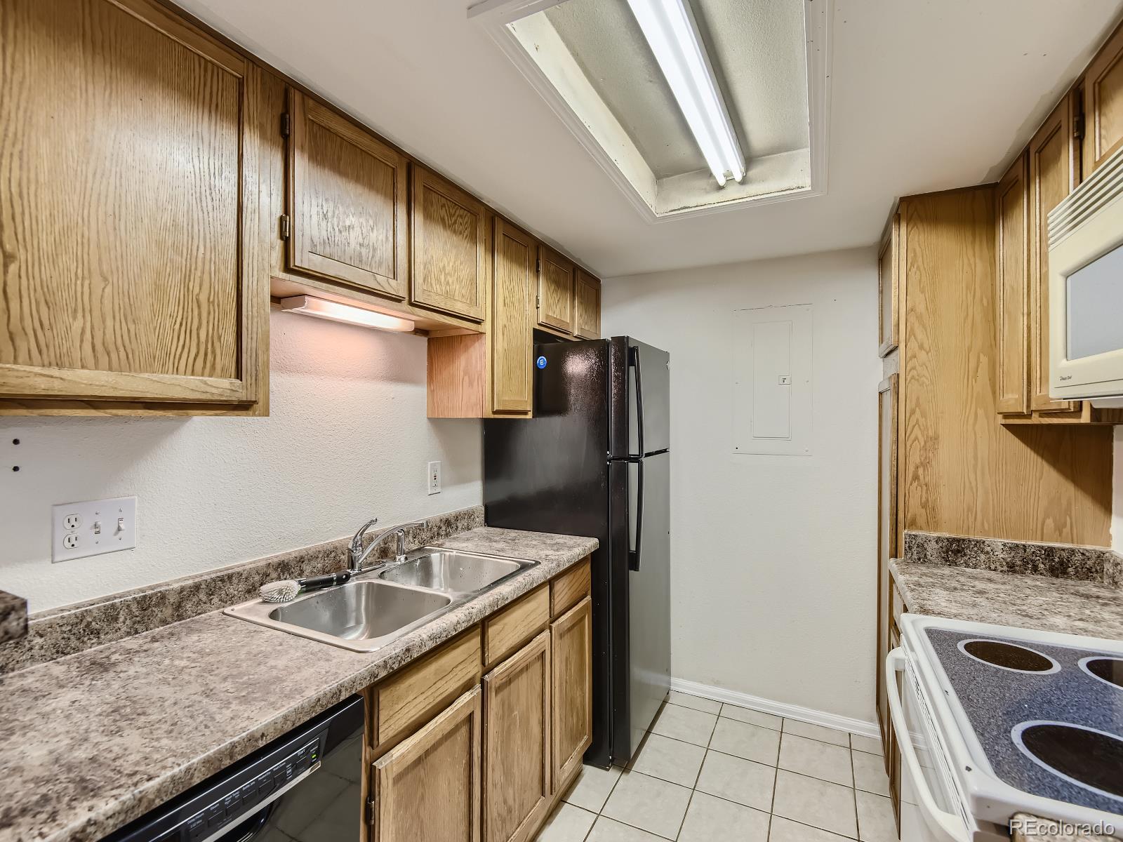 MLS Image #4 for 8225  fairmount drive 202,denver, Colorado