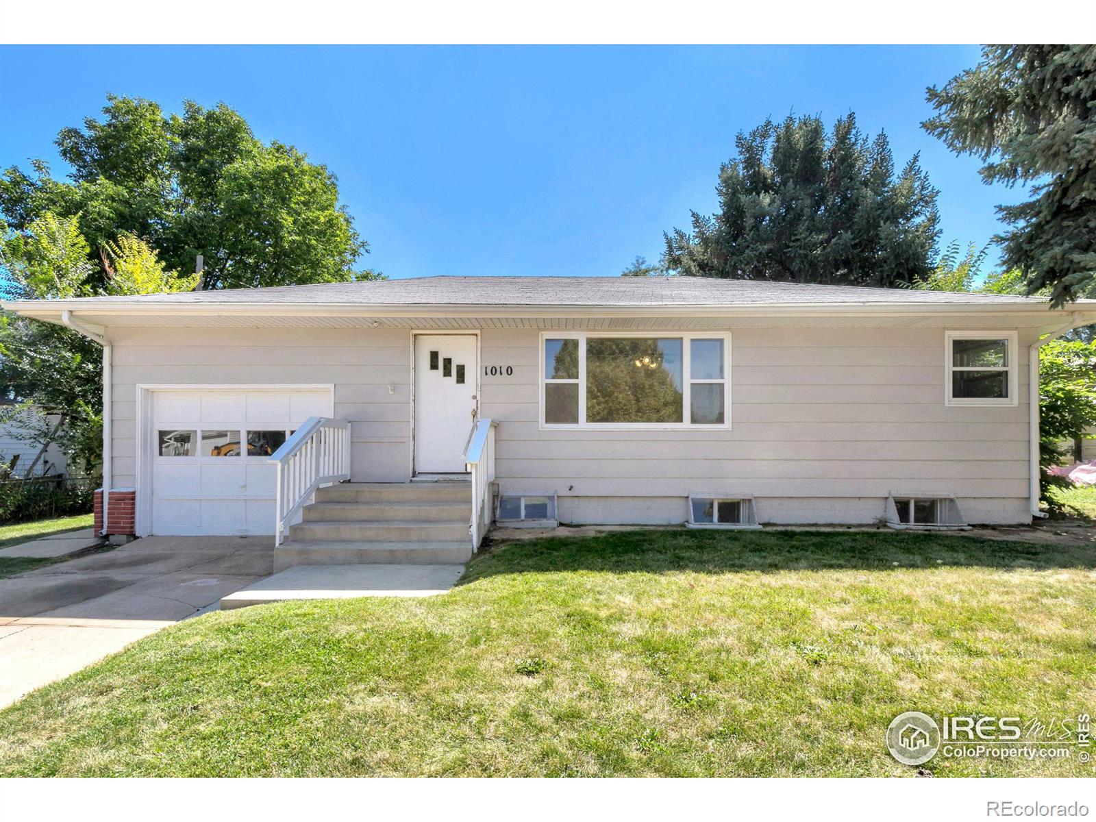 MLS Image #0 for 1010  charlotte street,johnstown, Colorado