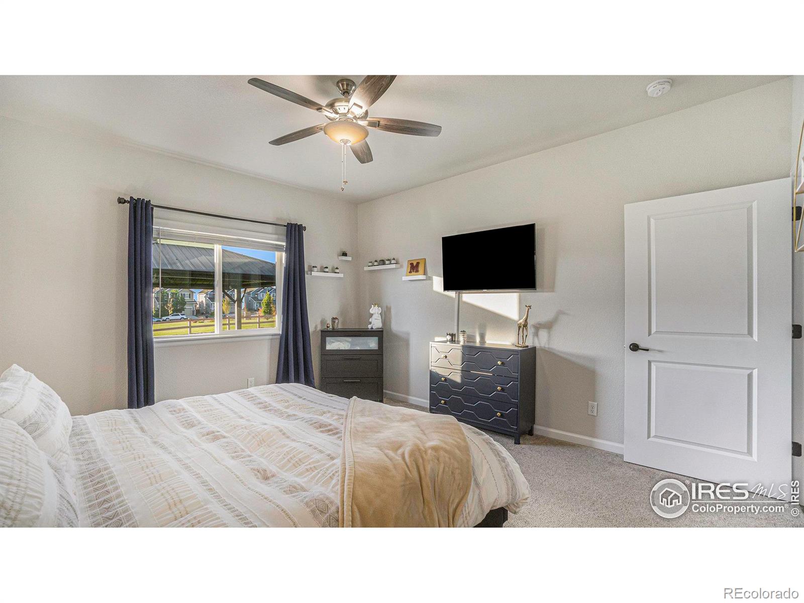 MLS Image #11 for 218  saskatoon drive,windsor, Colorado