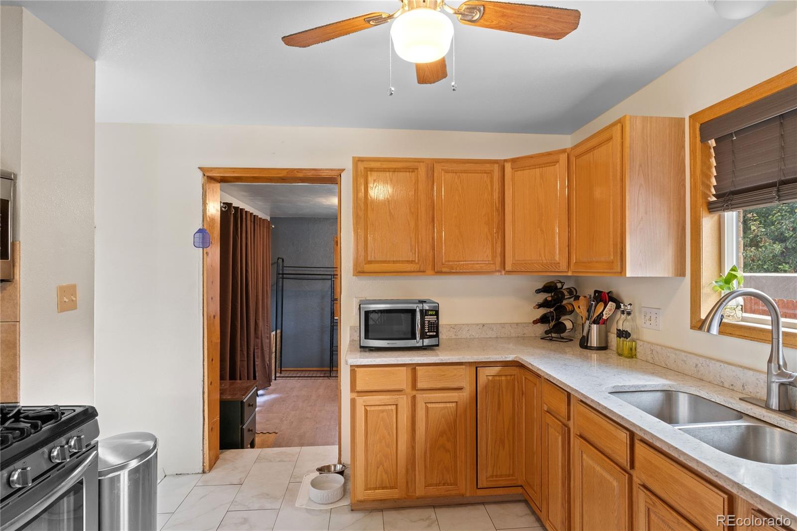 MLS Image #11 for 6810  warren drive,denver, Colorado