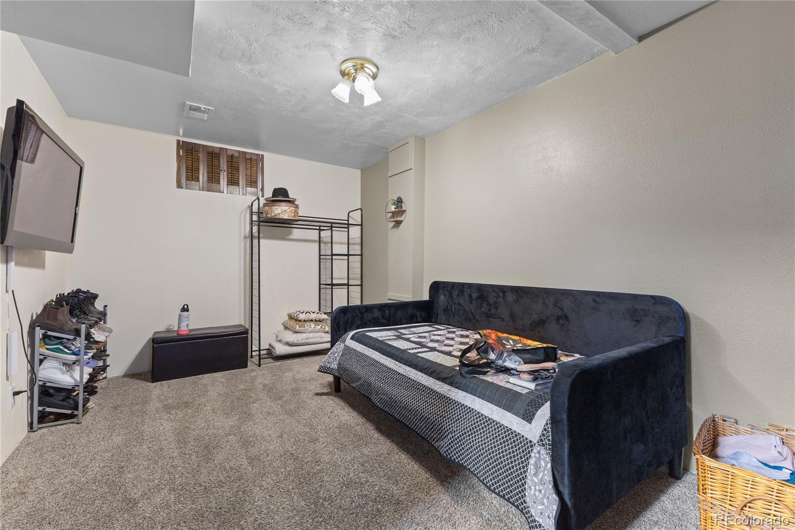 MLS Image #18 for 6810  warren drive,denver, Colorado