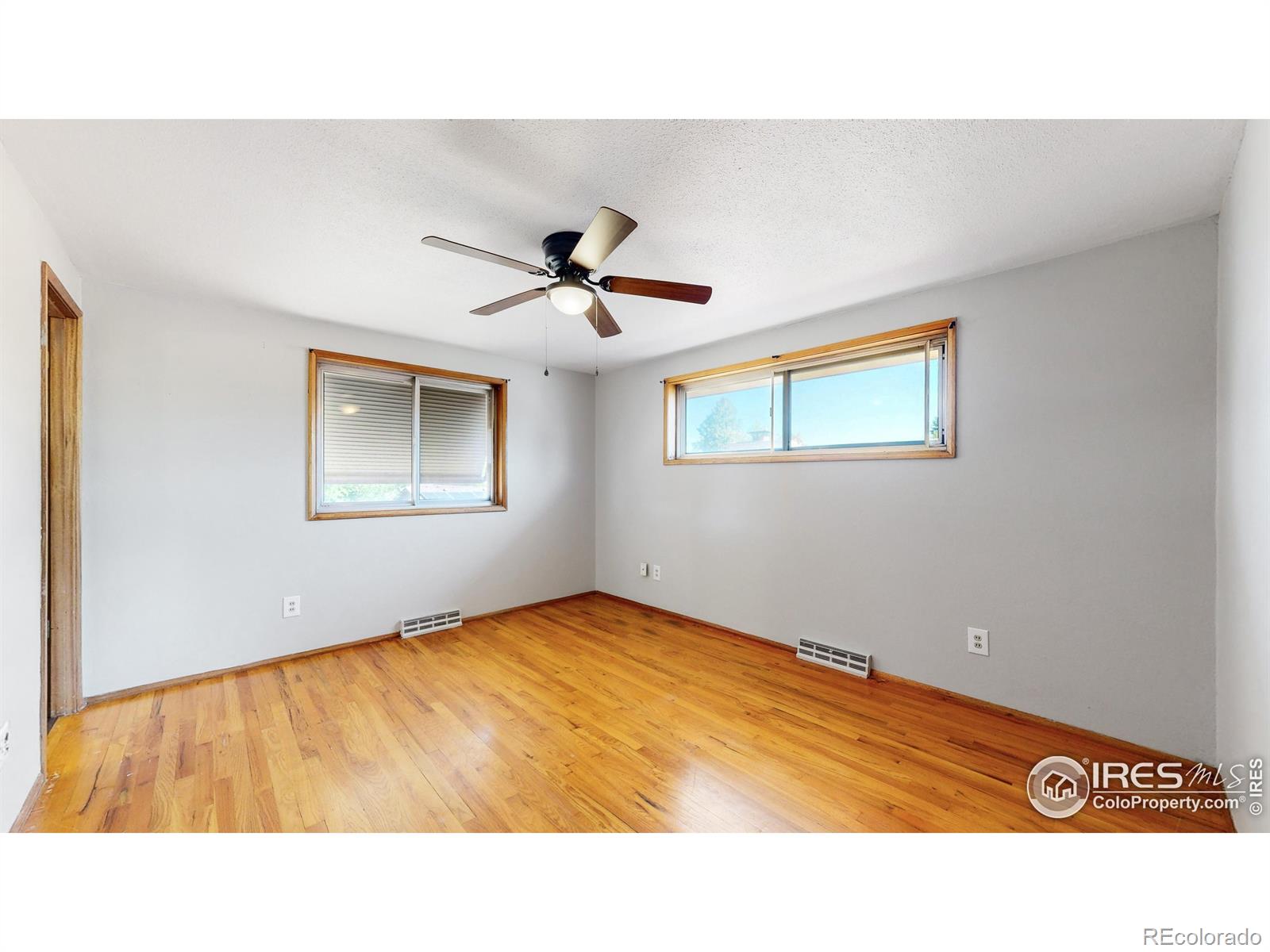 MLS Image #13 for 2034  22nd avenue,greeley, Colorado