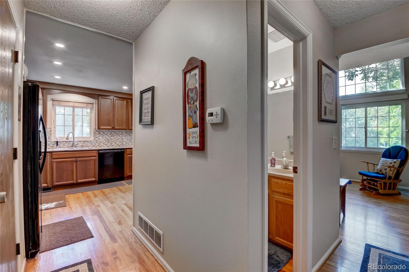 MLS Image #4 for 5444 w canyon trail d,littleton, Colorado