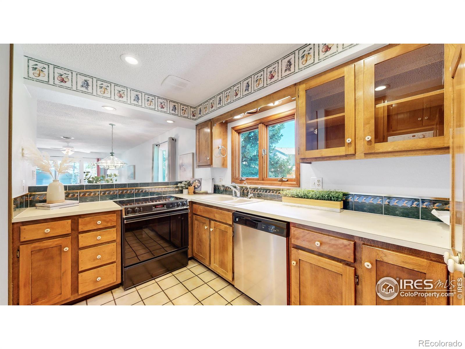 MLS Image #13 for 1553  adriel court,fort collins, Colorado