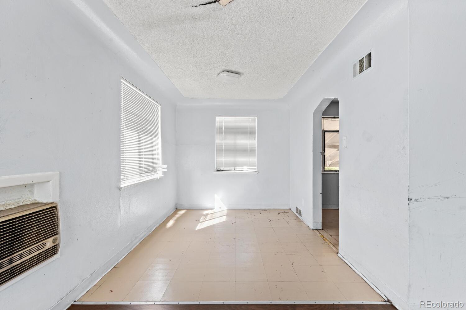 MLS Image #13 for 3563 n krameria street ,denver, Colorado