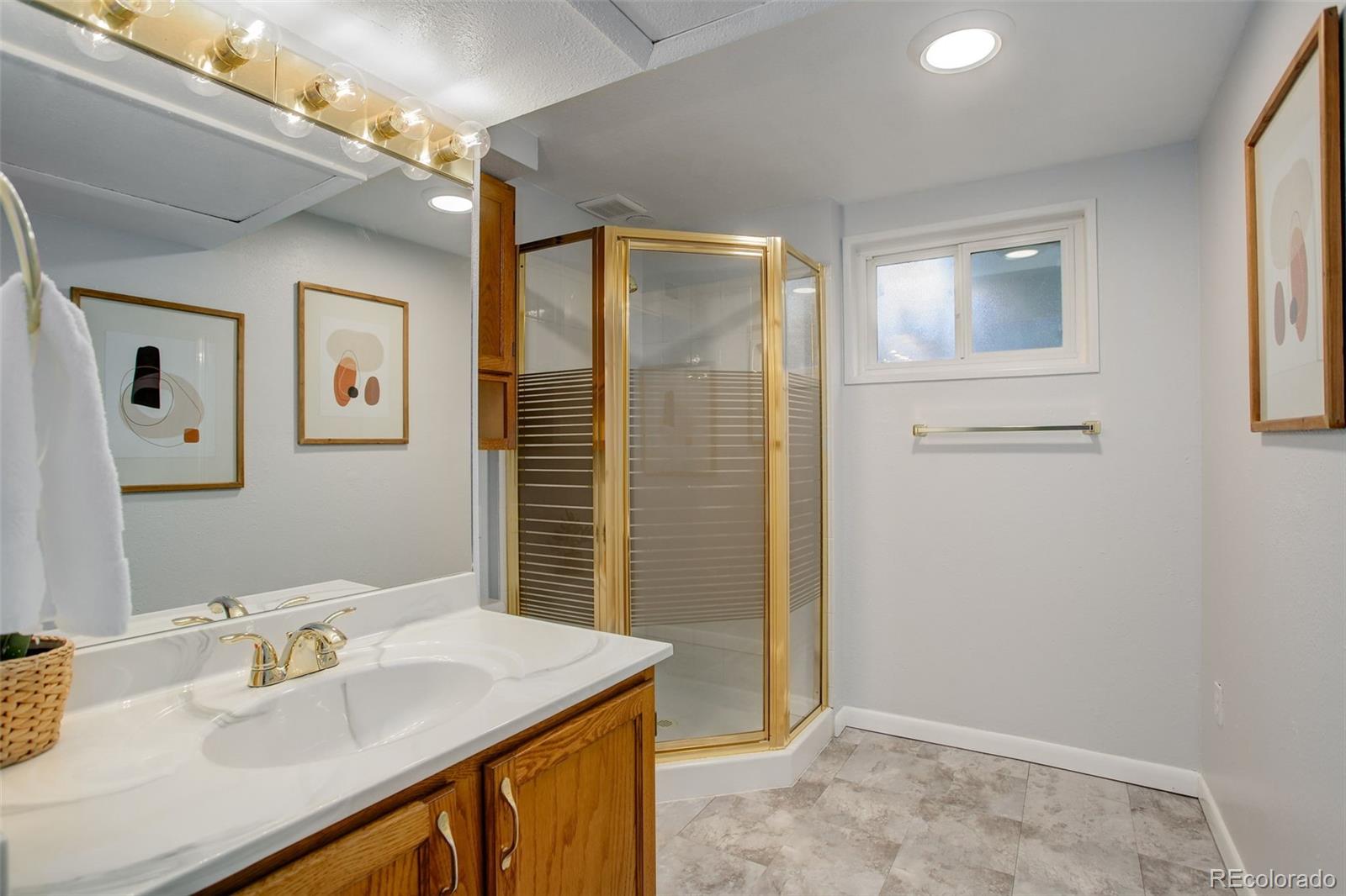 MLS Image #24 for 2752 s roslyn street,denver, Colorado