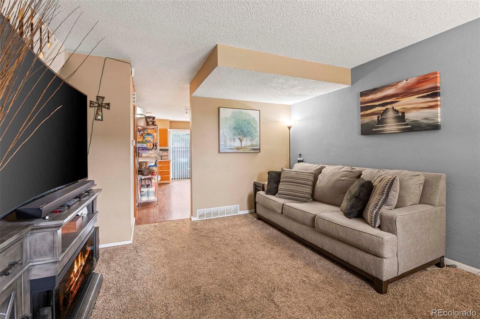 MLS Image #4 for 2115  coronado parkway,denver, Colorado