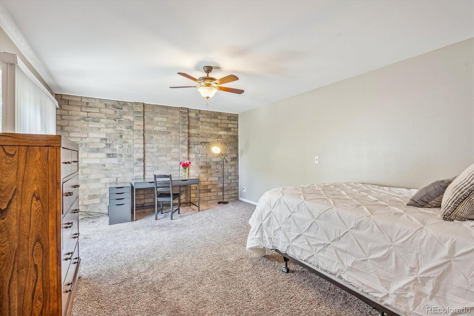 MLS Image #15 for 1141 s yosemite way,denver, Colorado