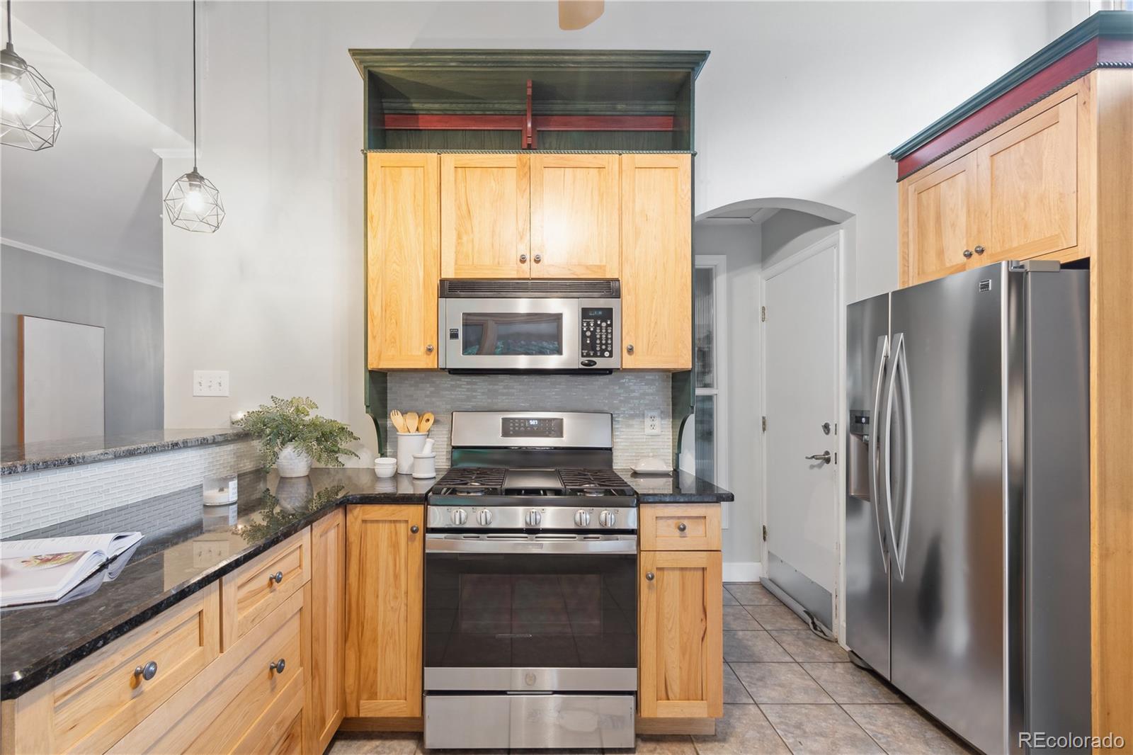 MLS Image #12 for 3790 s ulster street,denver, Colorado