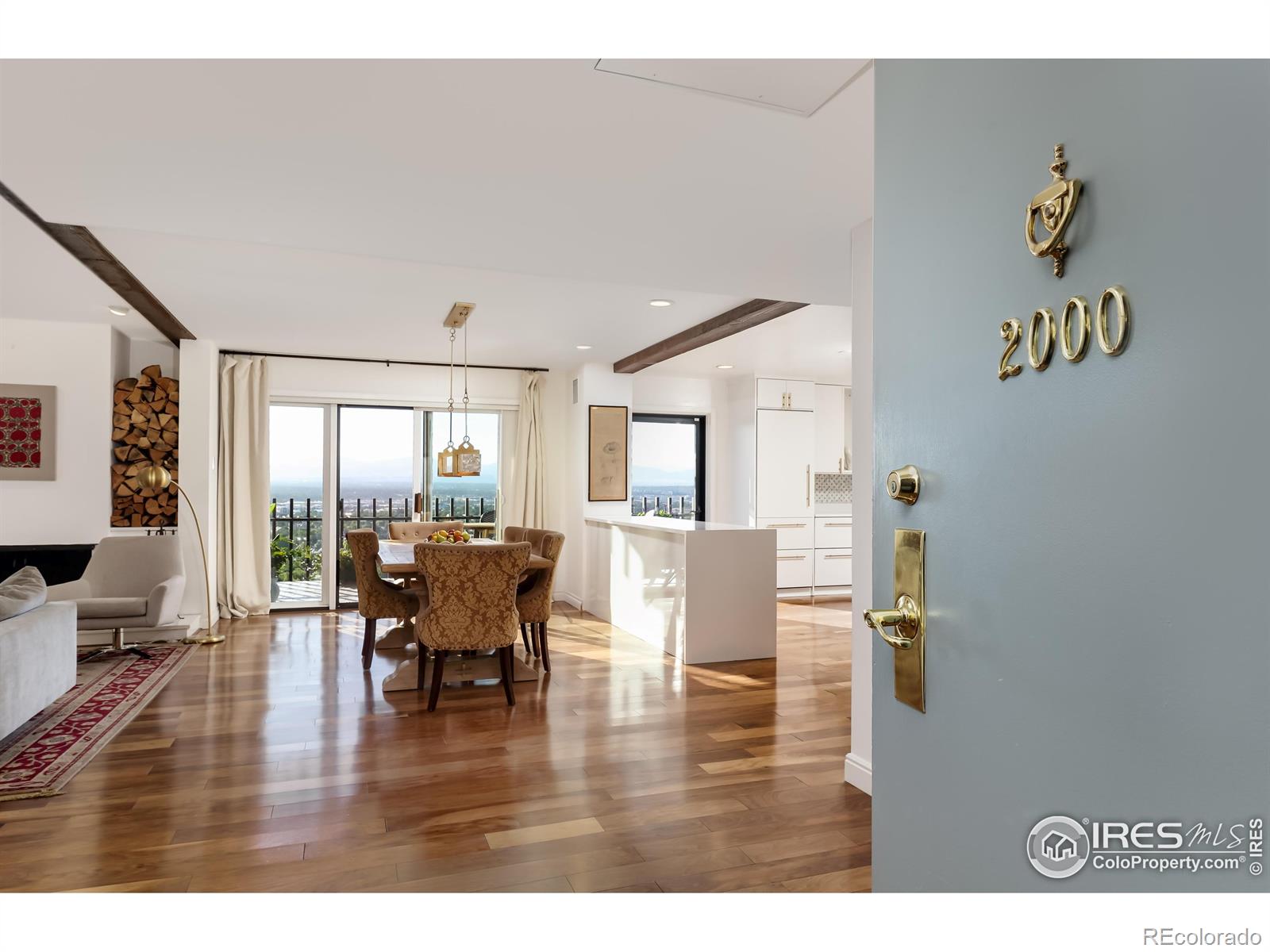 MLS Image #2 for 460 s marion parkway 2000,denver, Colorado