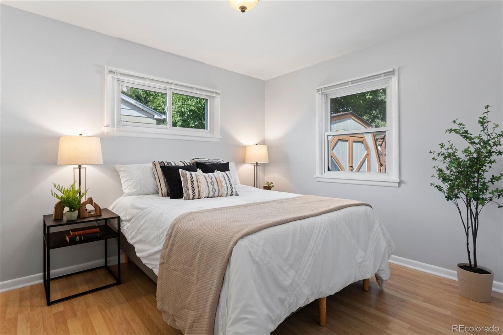 MLS Image #13 for 5198 s sherman street,littleton, Colorado