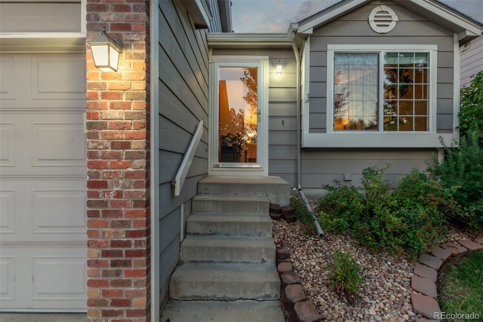 MLS Image #3 for 5570 s versailles street,aurora, Colorado