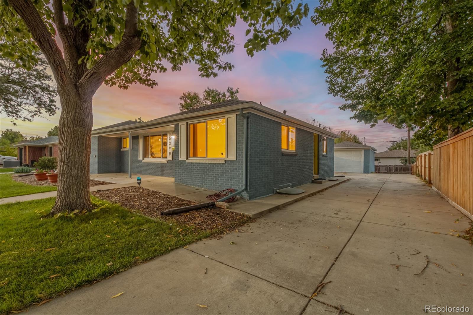 MLS Image #3 for 5390  iris street,arvada, Colorado