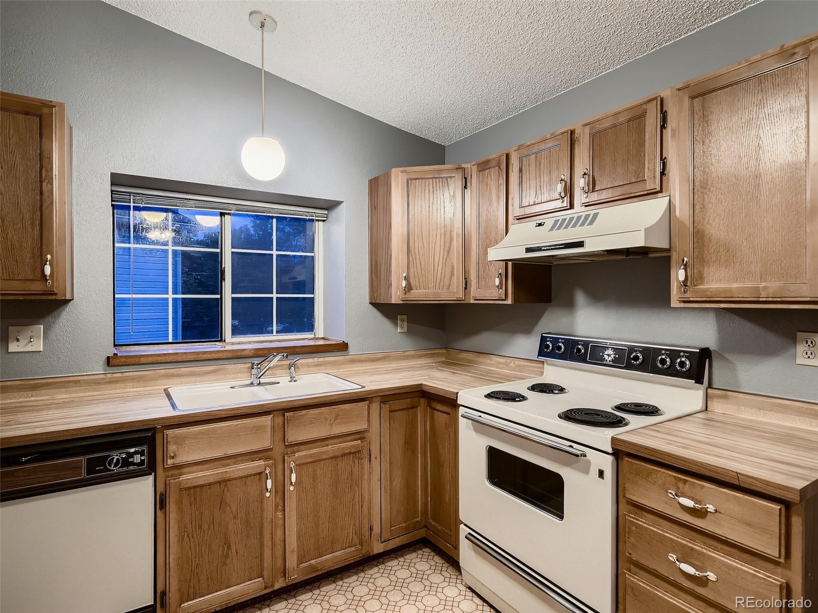 MLS Image #7 for 6282  xavier street,arvada, Colorado