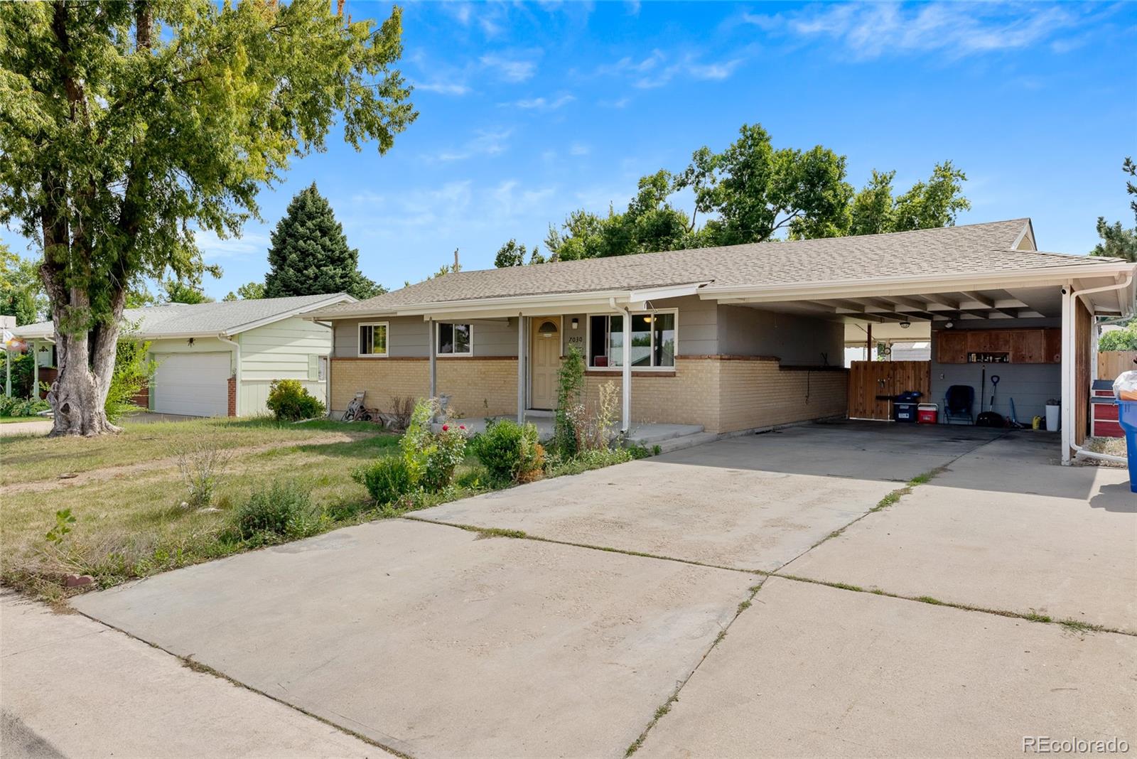 MLS Image #2 for 7030 w oregon drive,lakewood, Colorado