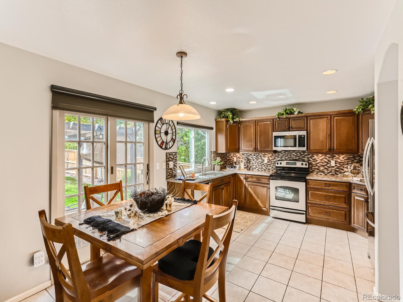 MLS Image #12 for 7092  leopard drive,littleton, Colorado