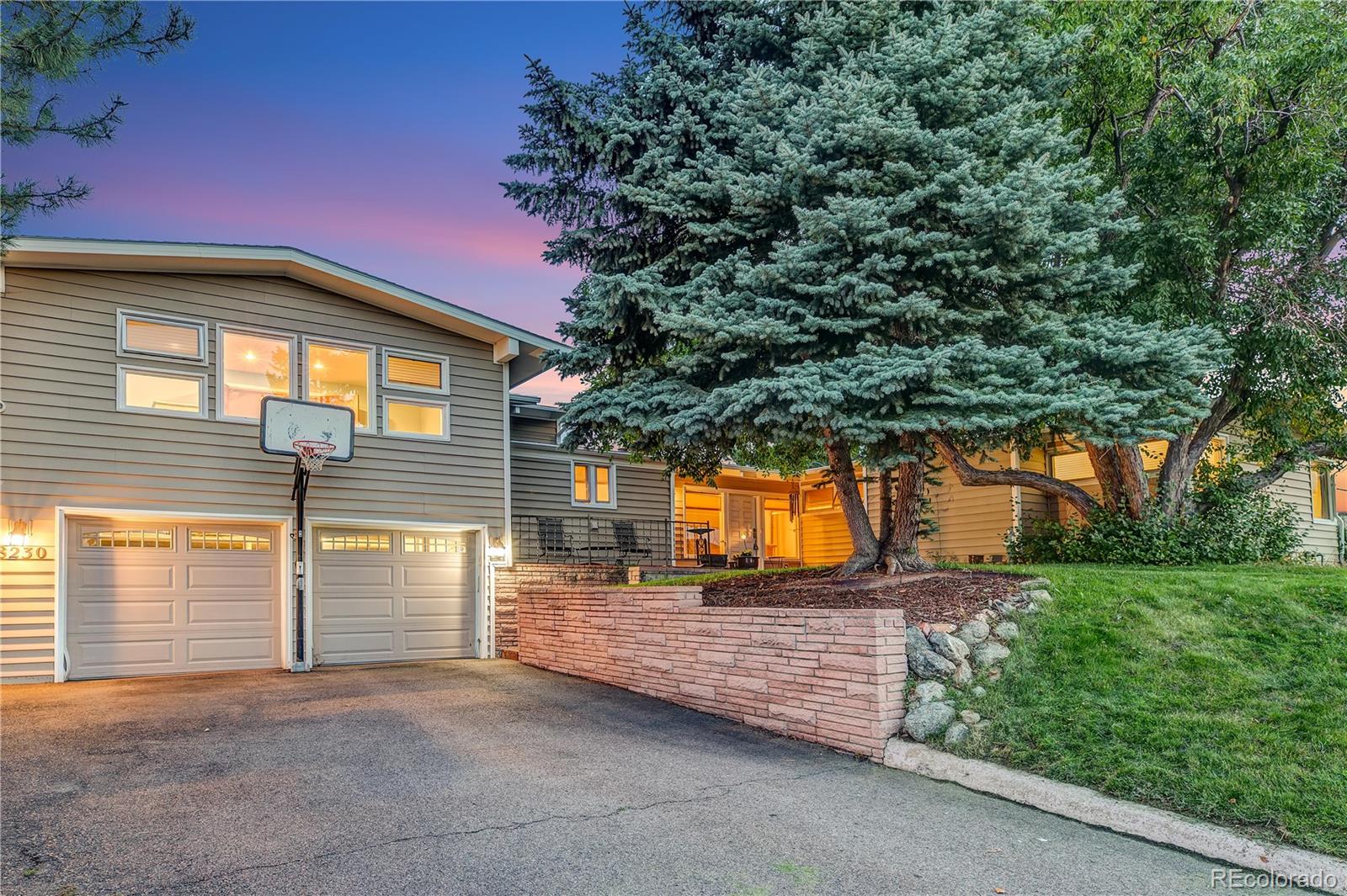 MLS Image #2 for 8230 w 67th avenue,arvada, Colorado