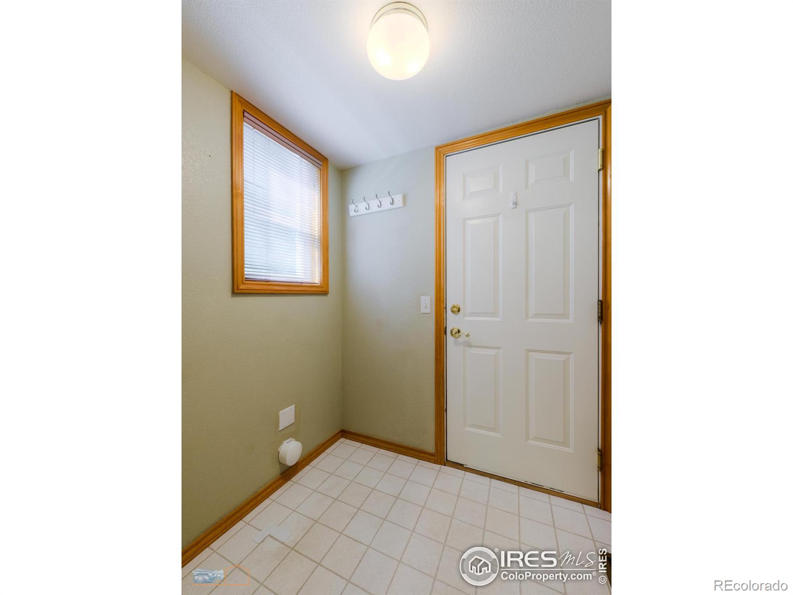 MLS Image #12 for 5564 n fork court,boulder, Colorado