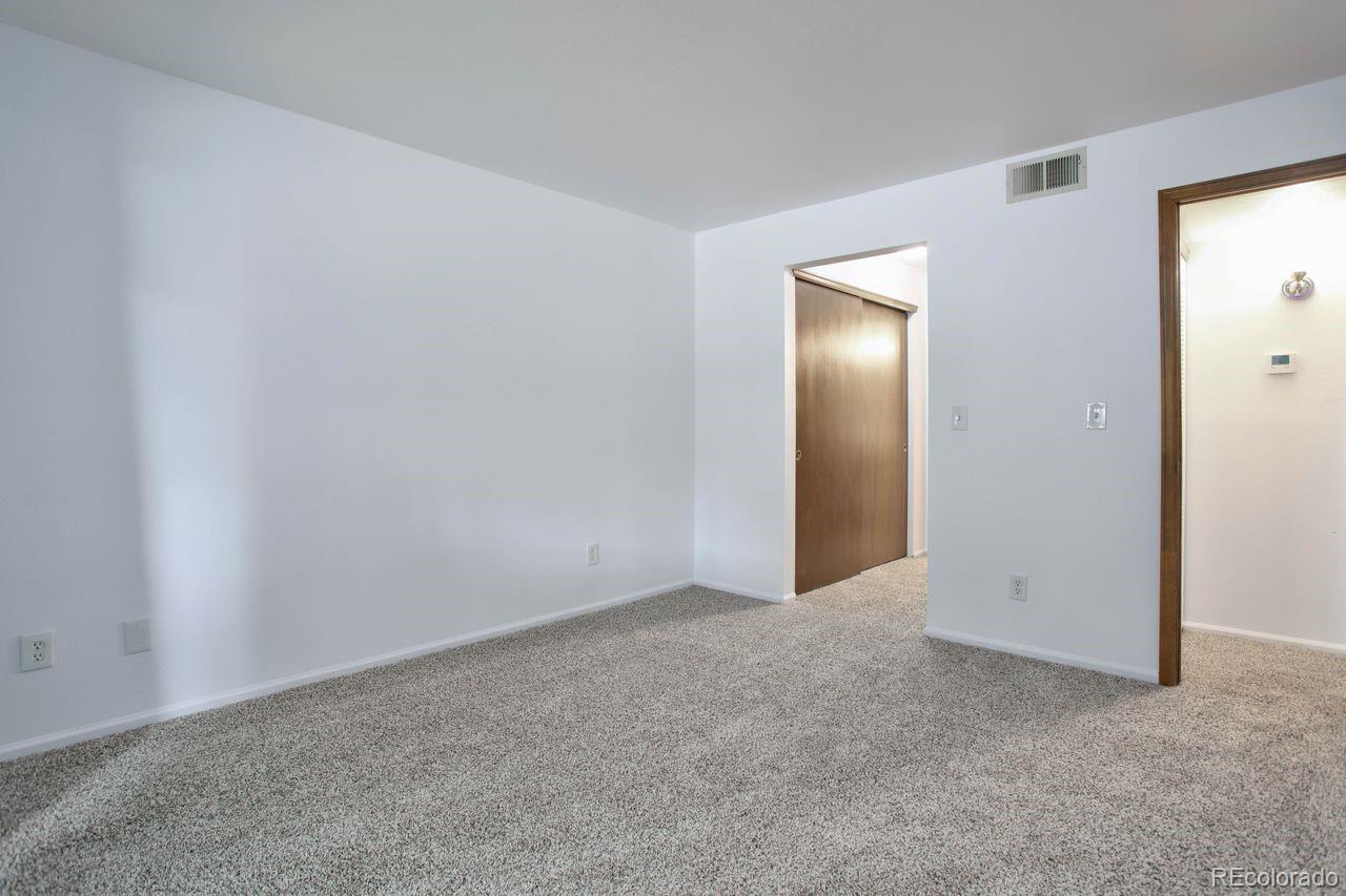 MLS Image #19 for 5704 w asbury place 102,lakewood, Colorado