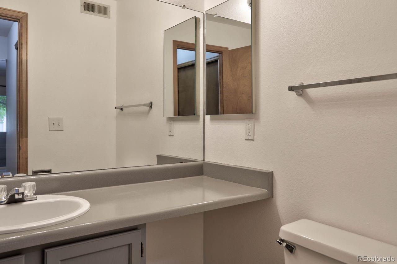 MLS Image #4 for 5704 w asbury place 102,lakewood, Colorado
