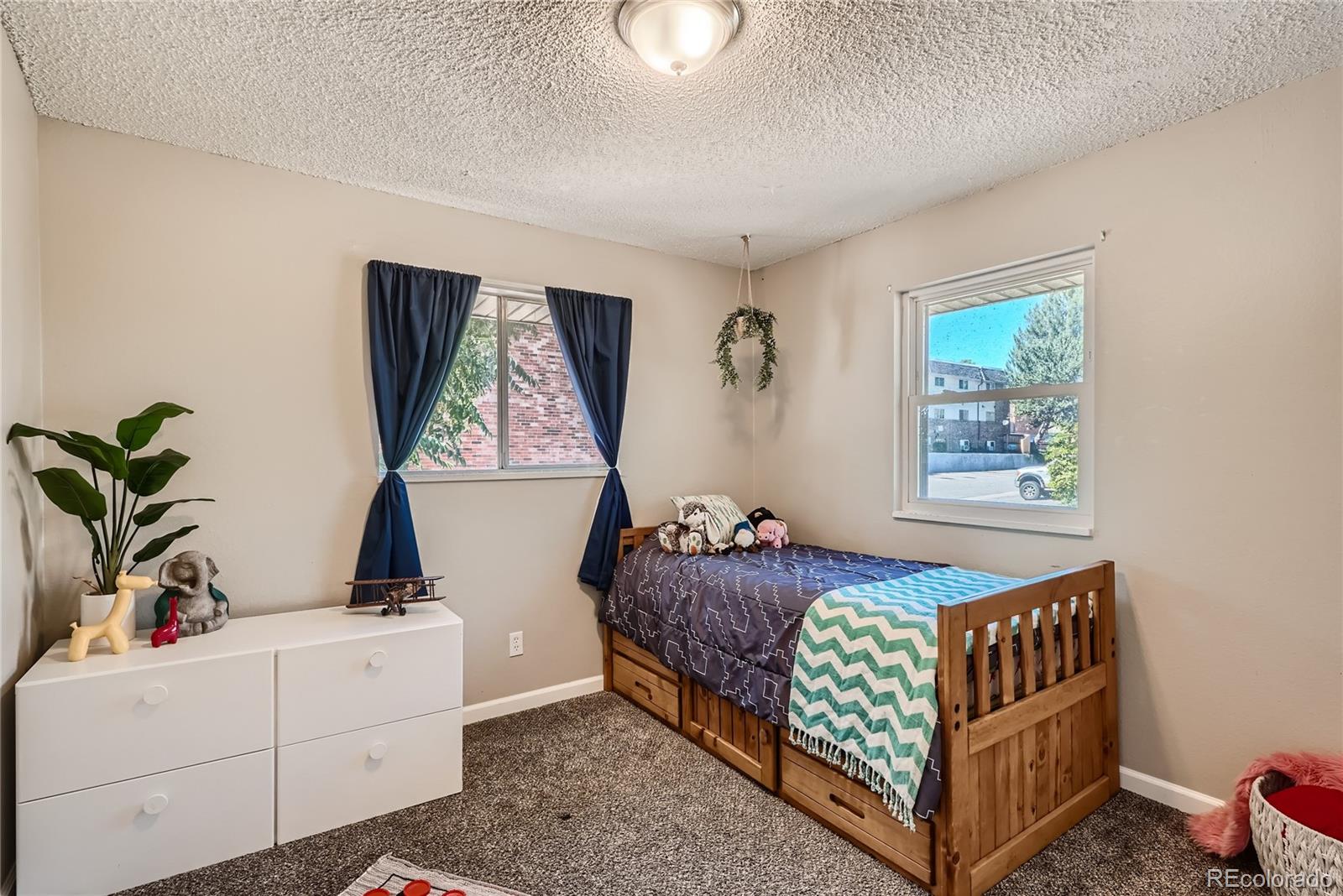 MLS Image #17 for 4683 s lowell boulevard,denver, Colorado