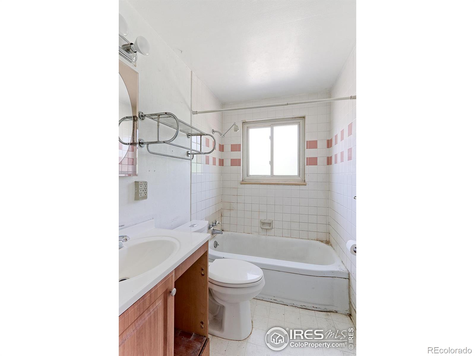 MLS Image #14 for 7877  pearl street,denver, Colorado