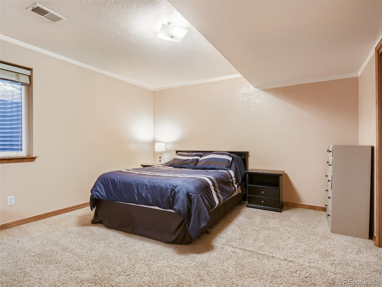 MLS Image #20 for 13565  high circle,thornton, Colorado